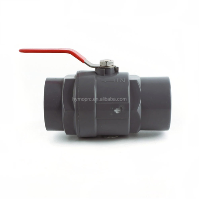 Válvula de bolas de PVC general 1/2 con mango de acero y presión de 1,0 MPA ASTM/DIN/ASNZ/JIS