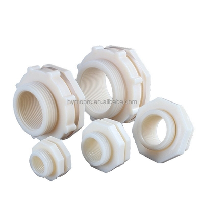 Conector de tanque de agua de plástico forjado de Union con mampara de 25 mm con brida OEM compatible