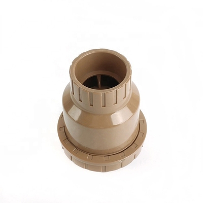 Valva de plástico de 1 pulgada de color marrón Válvula de control de bolas de PVC vertical con presión 1.0MPA