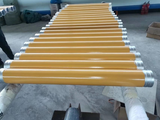 Servicio de moldeo de tubos de acero sin costura con pintura negra y extremos abovedados